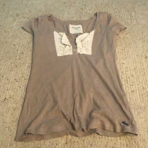 Abercrombie and Fitch tee